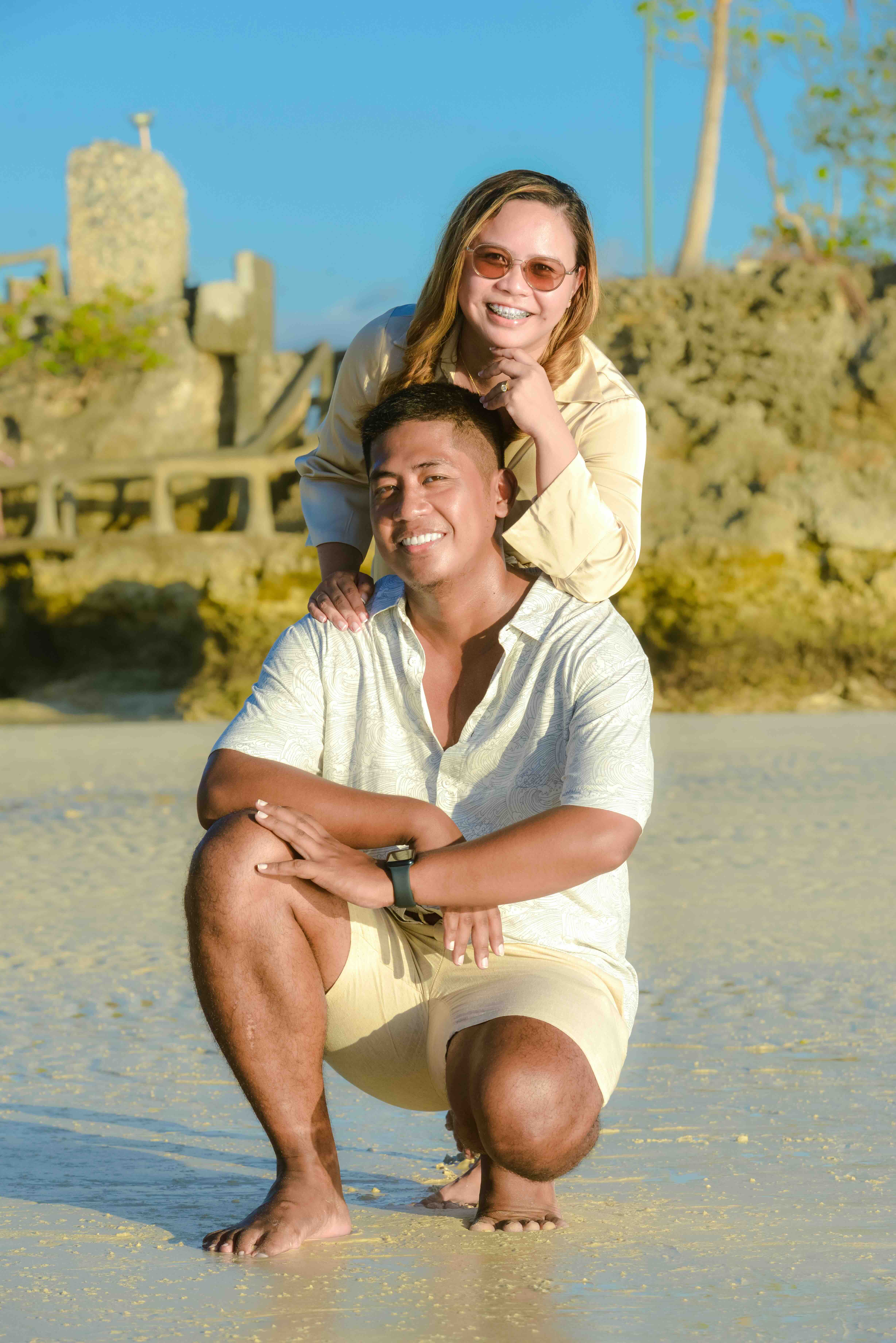Jewel and Lloyd posing on the beach